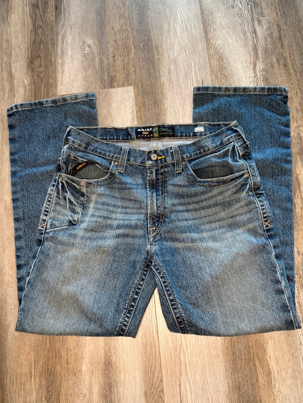 Ariat M5 Straight Men's Medium Blue Relaxed Straight Jeans